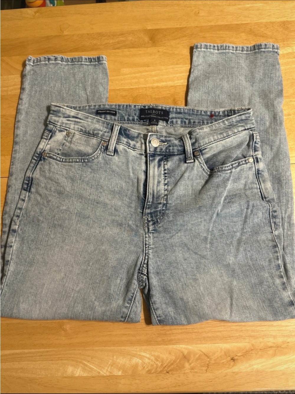 Talbots Light Wash Blue Women’s Straight Leg Crop Jeans